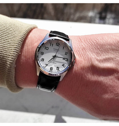 Casio MTP-1183E-7B – Montre Homme Cuir Cadran Blanc