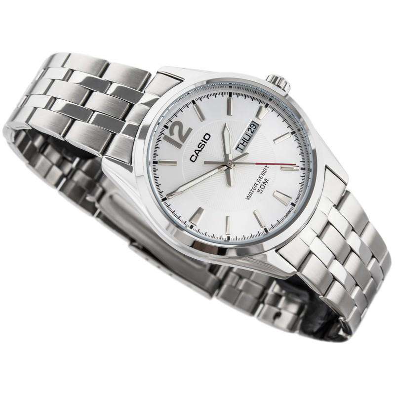 Casio MTP-1335D-7AVDF – Montre Homme Acier Inoxydable Argent